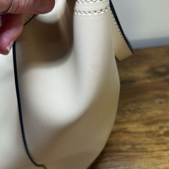 Marc New York Andrew Marc Beige Flower Cut Out Hobo Bag Purse Gold Hardware - Picture 10 of 15